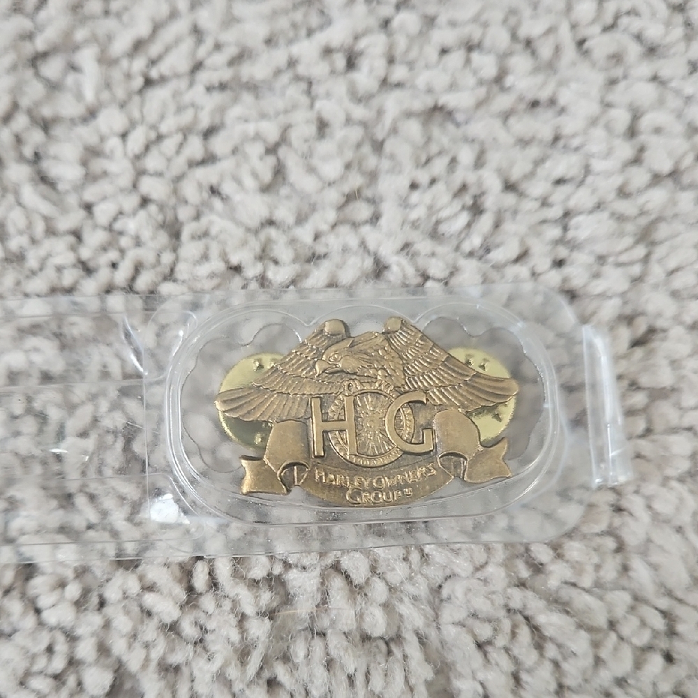 Harley-Davidson Gold Emblem Pin